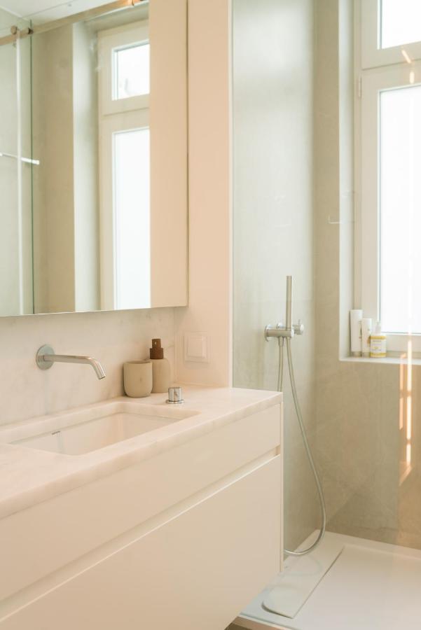 Luxury Condo In Heart Of Baixa-Chiado Lisboa Eksteriør bilde