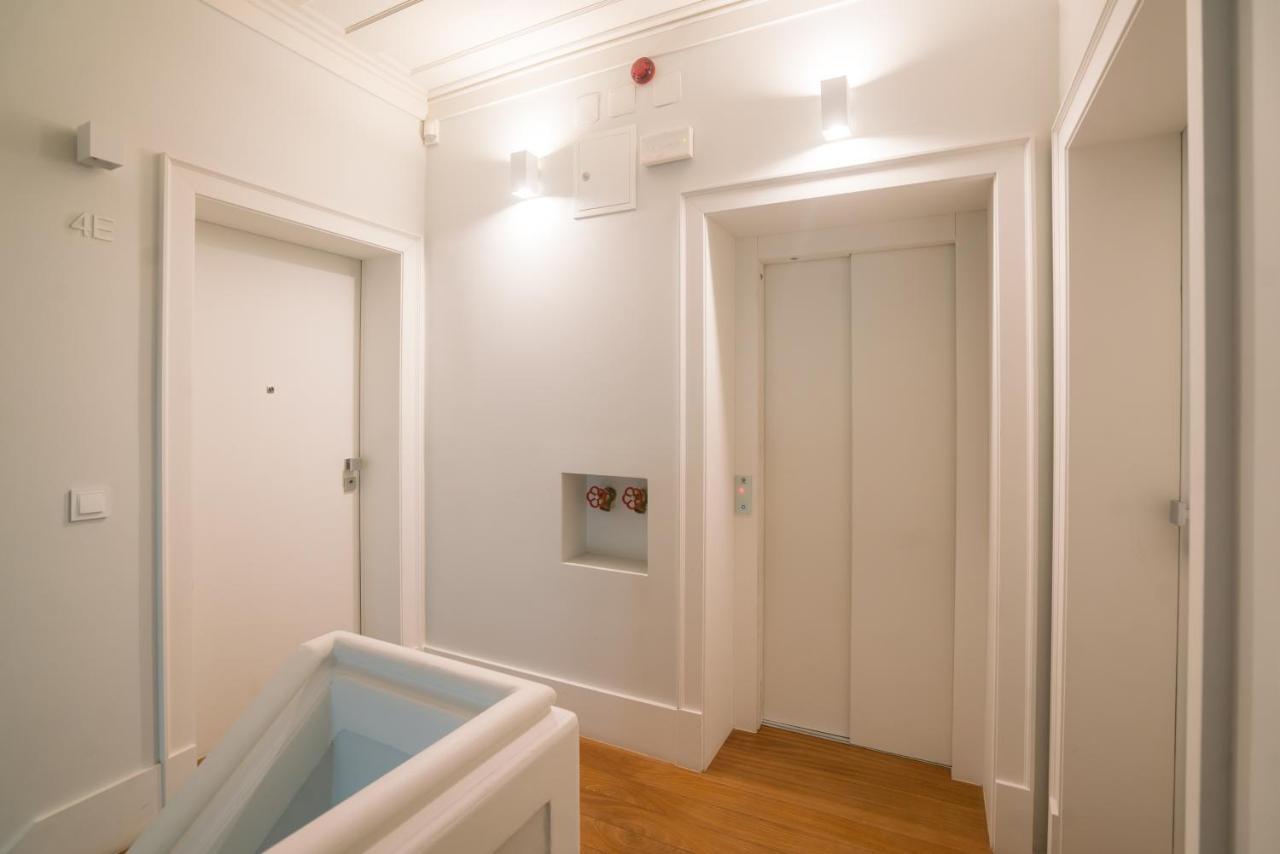 Luxury Condo In Heart Of Baixa-Chiado Lisboa Eksteriør bilde